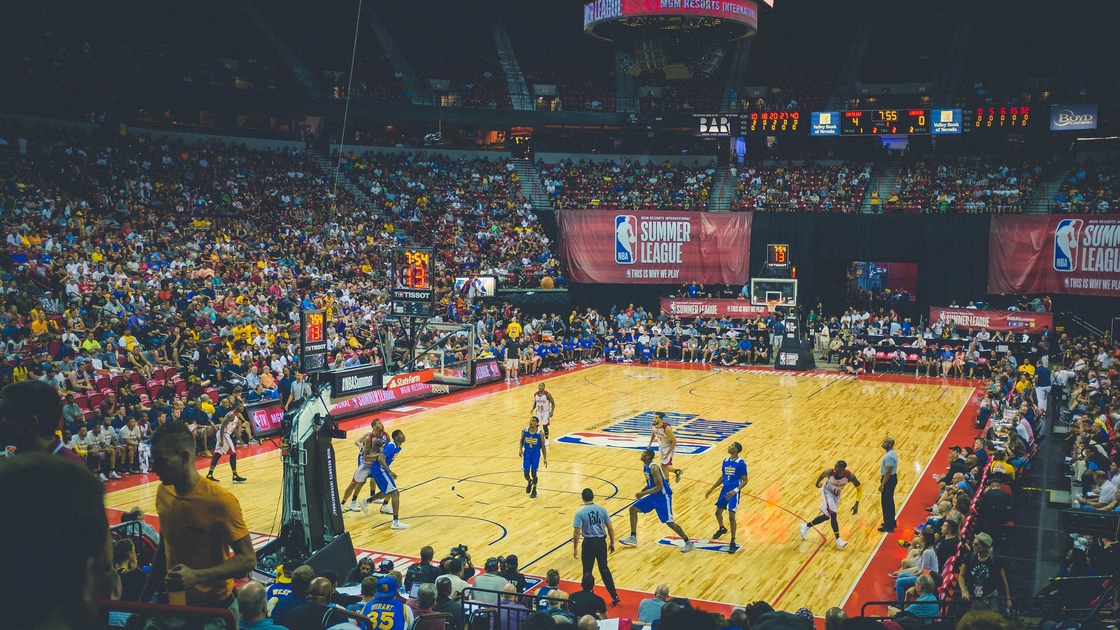 新西兰男篮在奥运预选赛中稳步前进，奋勇拼搏